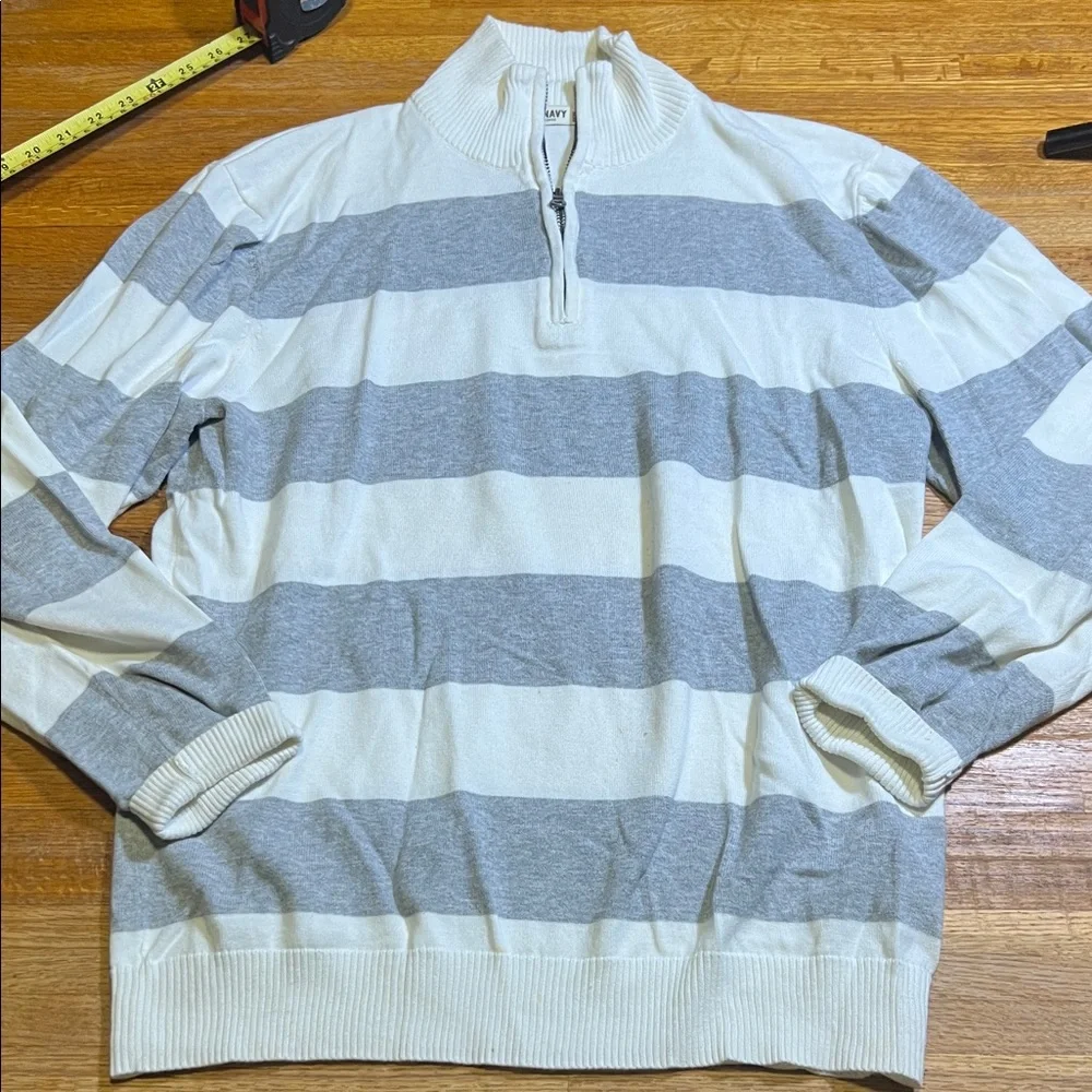 Old Navy Men Large Gray White Stripe Quarter Zip Mock Neck Long Sleeve Sweater